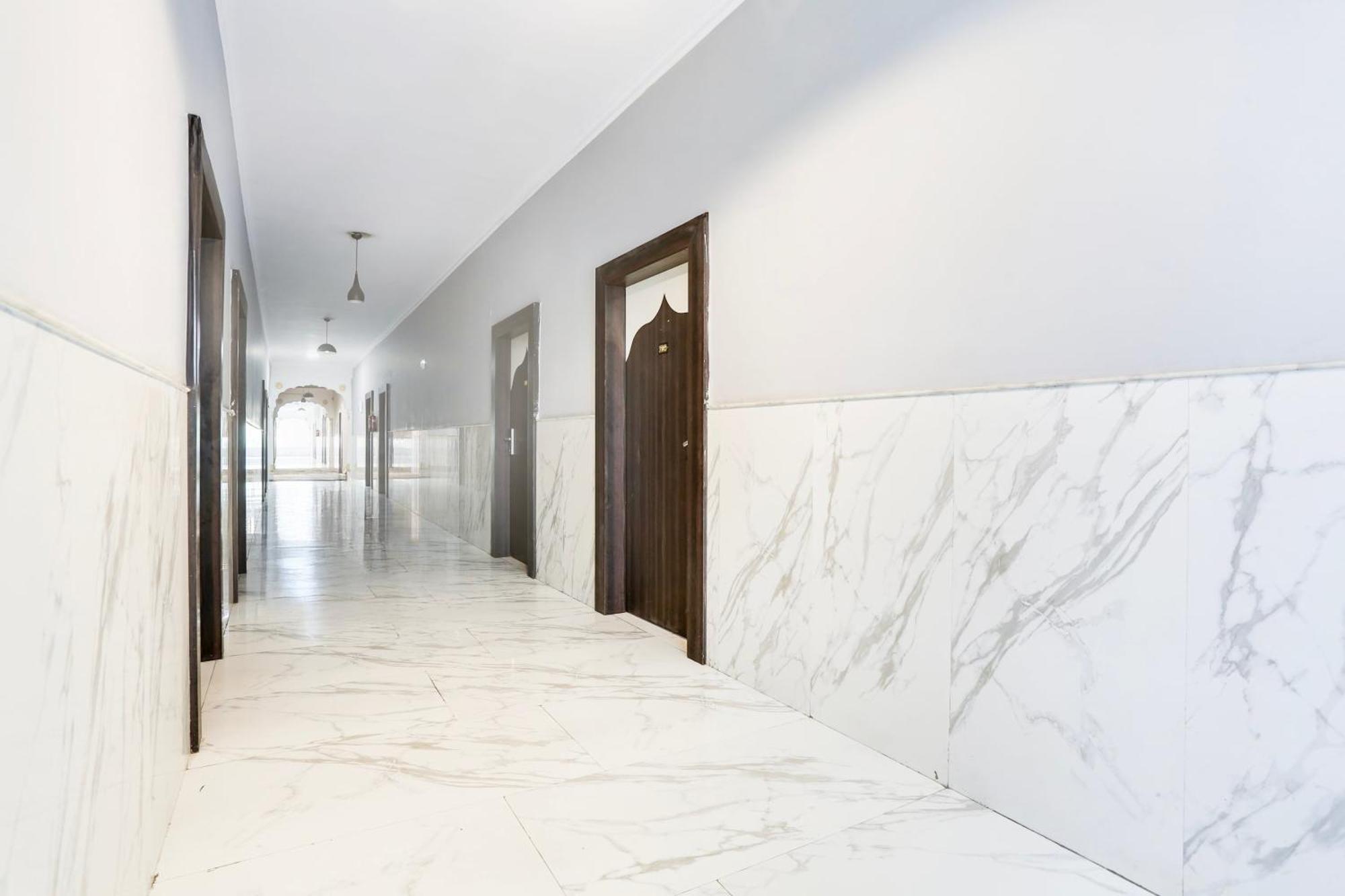 فندق Super Collection O Bhiwadi المظهر الخارجي الصورة